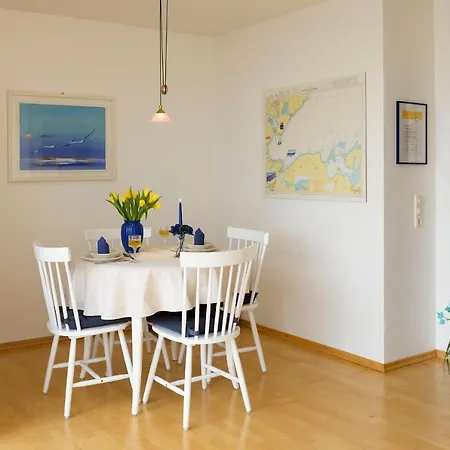 Strandallee 21 Penthouse Ostseepanorama